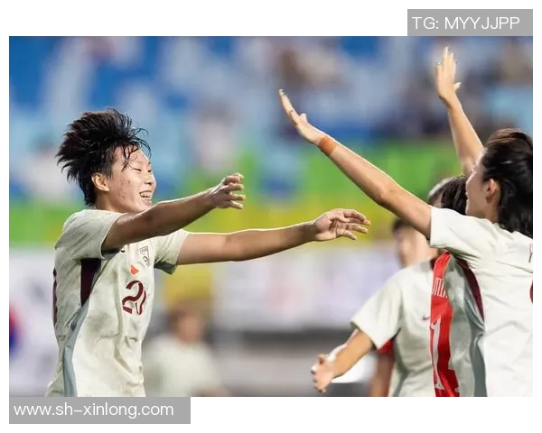 2013东亚杯中国队与韩国队激战回顾与精彩瞬间分析